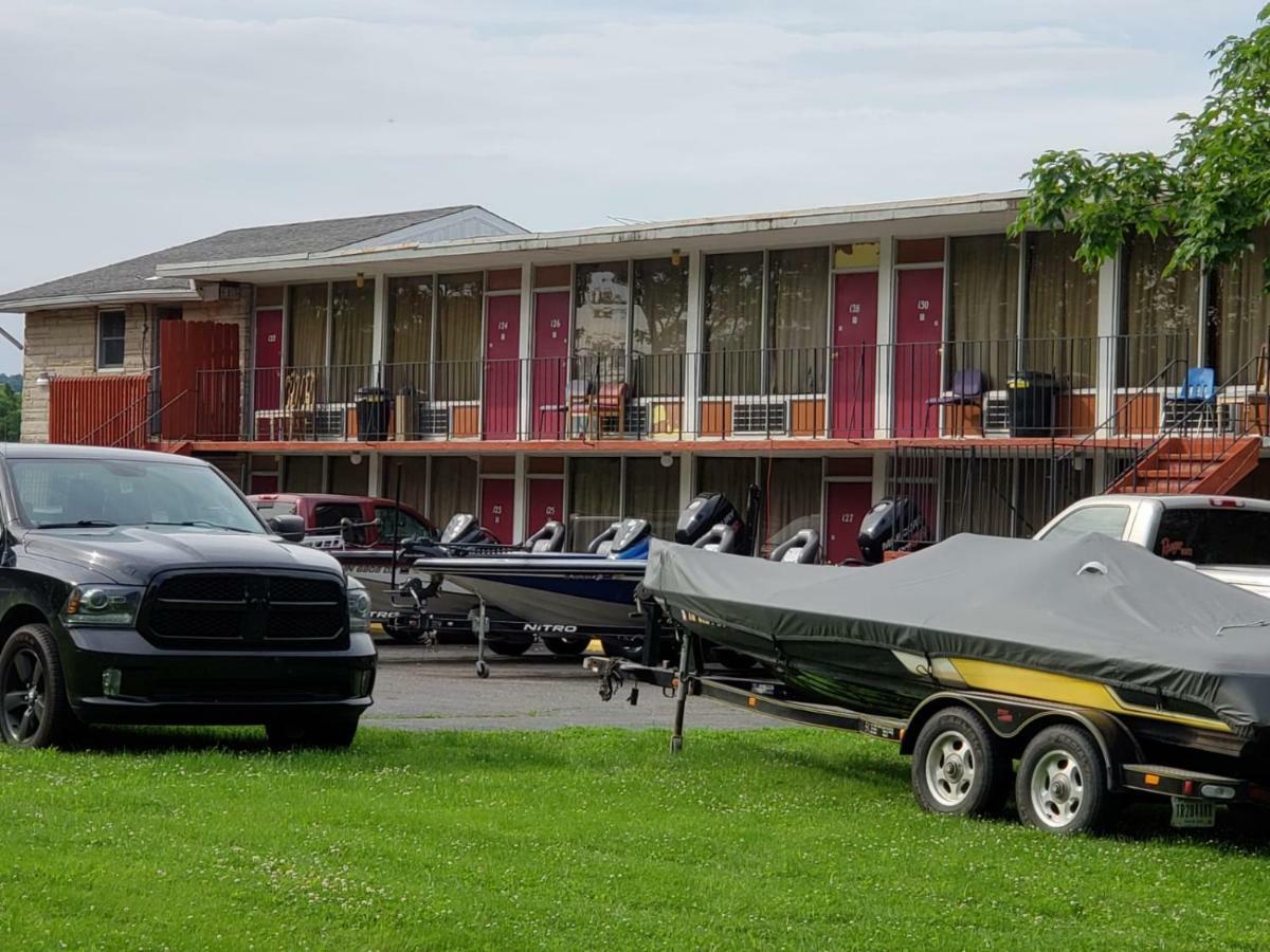 Mound Haven Motel Brookville Esterno foto