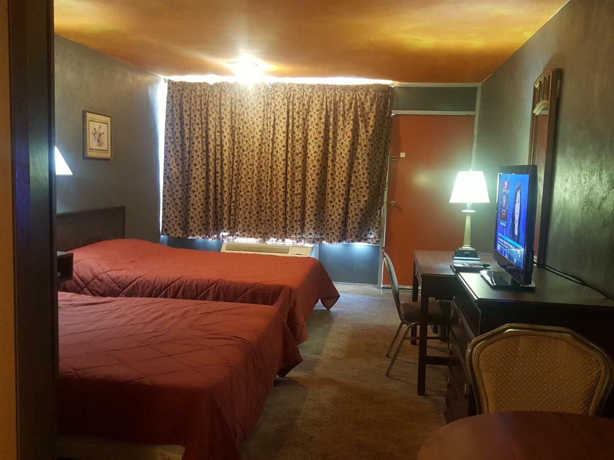 Mound Haven Motel Brookville Esterno foto